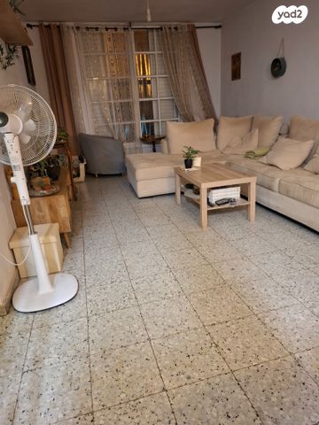 דירה, המאבק, חברת חשמל, גבעתיים