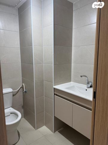 דירה, ברכה פולד, נרקיסים, ראשון לציון