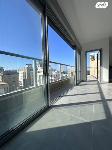 דירה, פנחס רוטנברג, נגבה, רמת גן