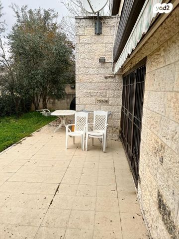 בית פרטי/ קוטג', האתרוג, קרית יערים, גבעת זאב