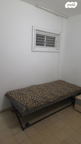 דירה, אלי כהן, רמת הנשיא, בת ים