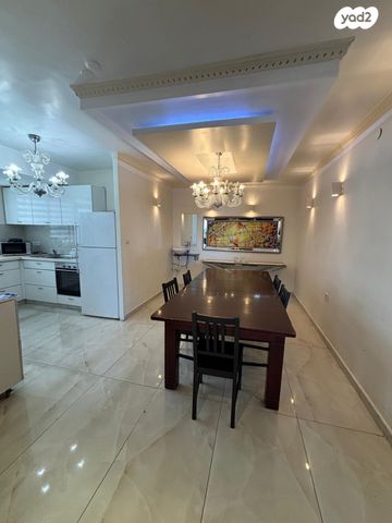 דירה, שדרות ניצה, נתניה