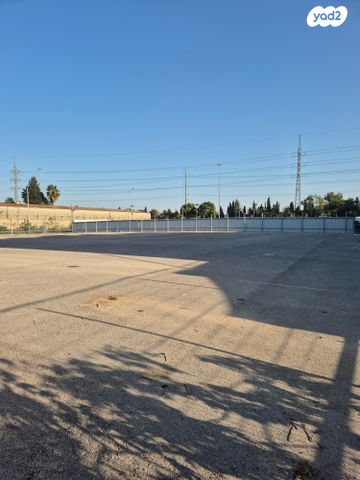 אזור תעשיה ג