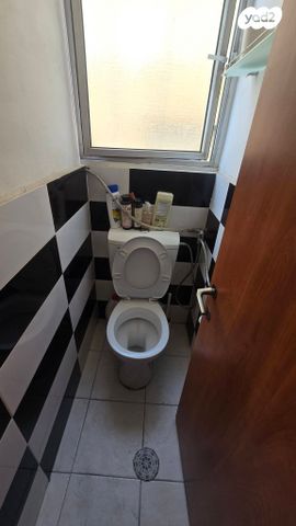 משרדים, דרך מנחם בגין 114, מונטיפיורי, הרכבת, תל אביב יפו