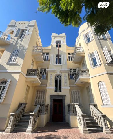 נחלת בנימין 8