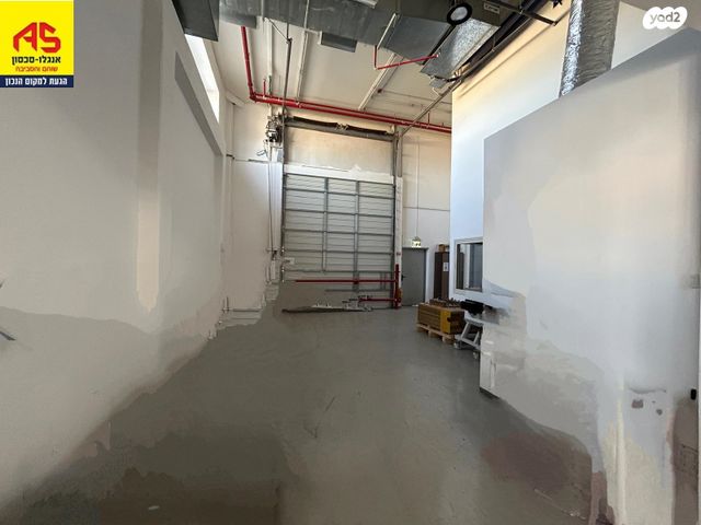 מחסנים, מפעלי חבל מודיעים