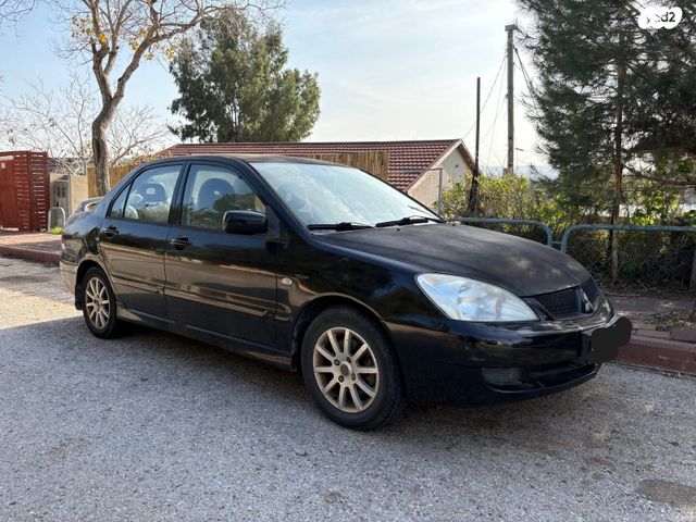 מיצובישי לנסר