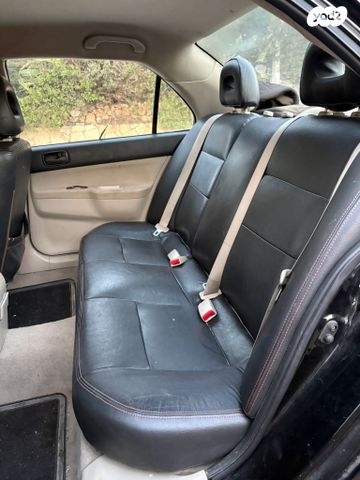 מיצובישי לנסר