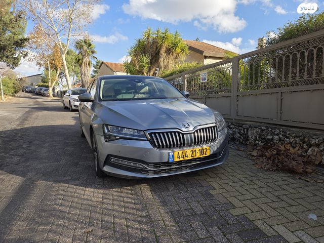 מודעת רכב סקודה סופרב