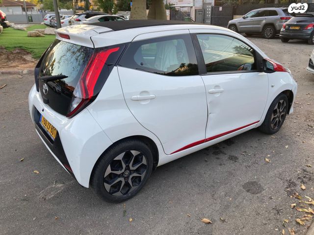 מודעת רכב טויוטה אייגו