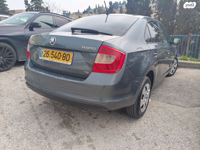 סקודה ראפיד