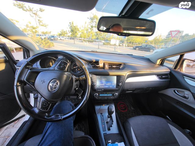 מודעת רכב טויוטה אוונסיס