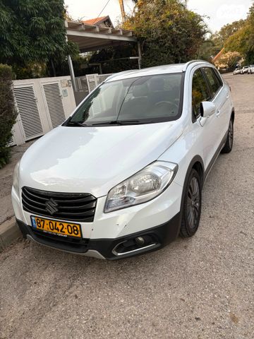 מודעת רכב סוזוקי קרוסאובר