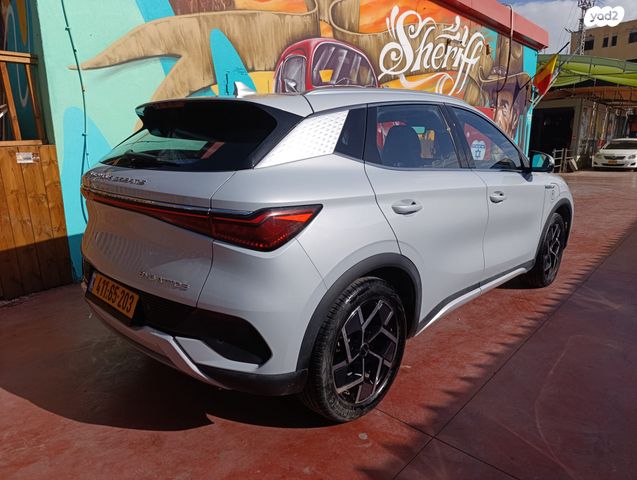 מודעת רכב בי.ווי.די אטו 3