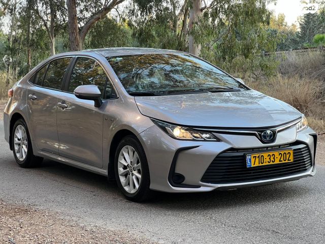 טויוטה קורולה