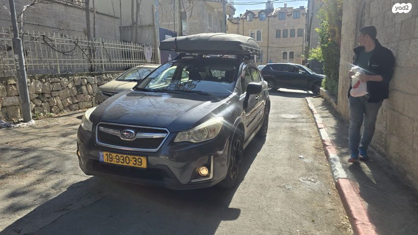 מודעת רכב סובארו XV