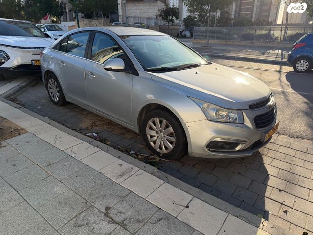 שברולט קרוז