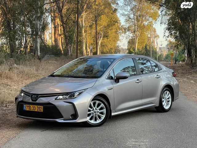 טויוטה קורולה
