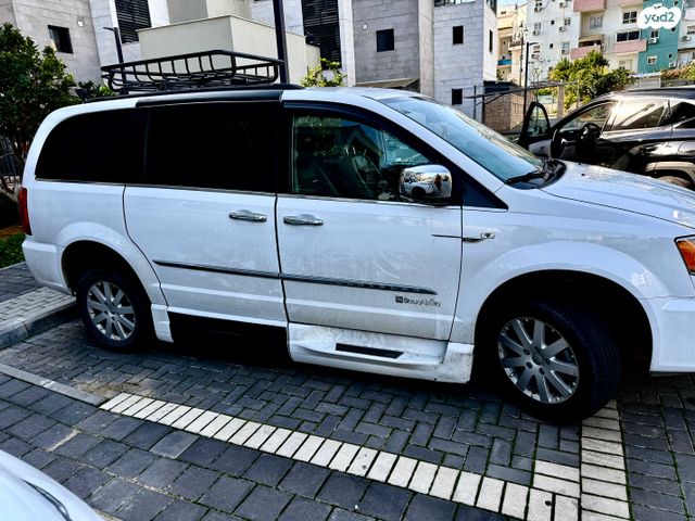 קרייזלר גראנד וויאג'ר