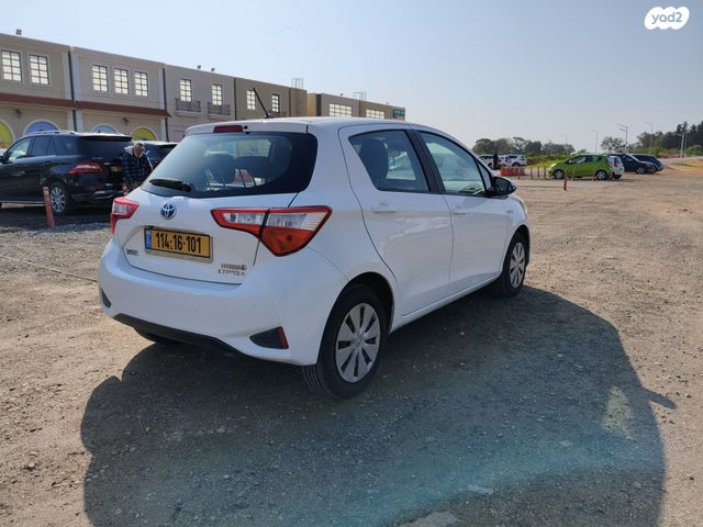 מודעת רכב טויוטה יאריס