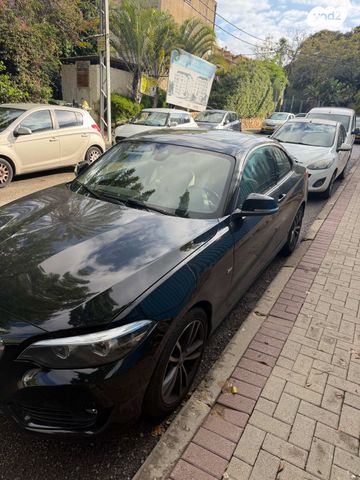 מודעת רכב ב מ וו סדרה 2