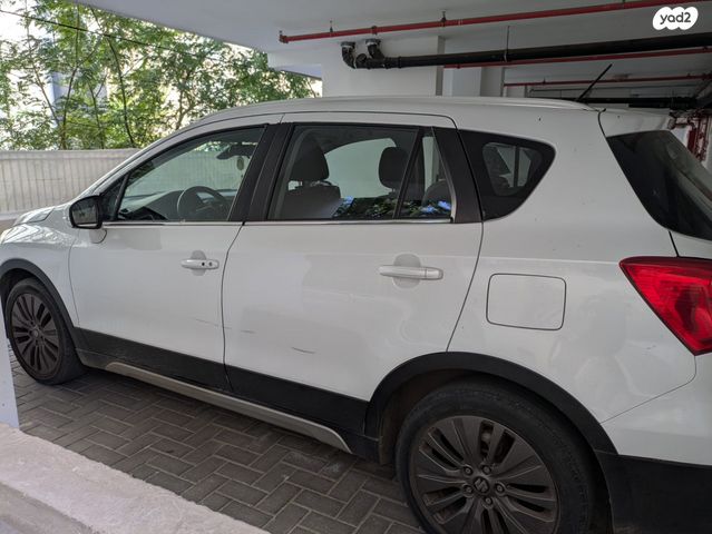 סוזוקי קרוסאובר