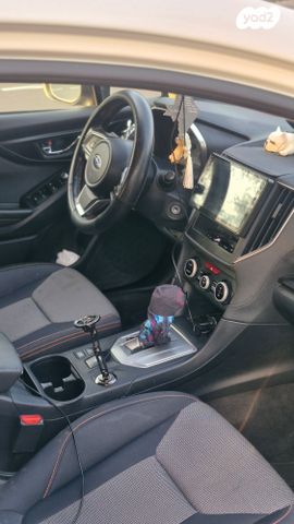 מודעת רכב סובארו XV