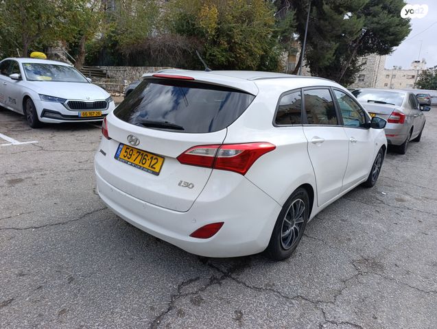 יונדאי i30