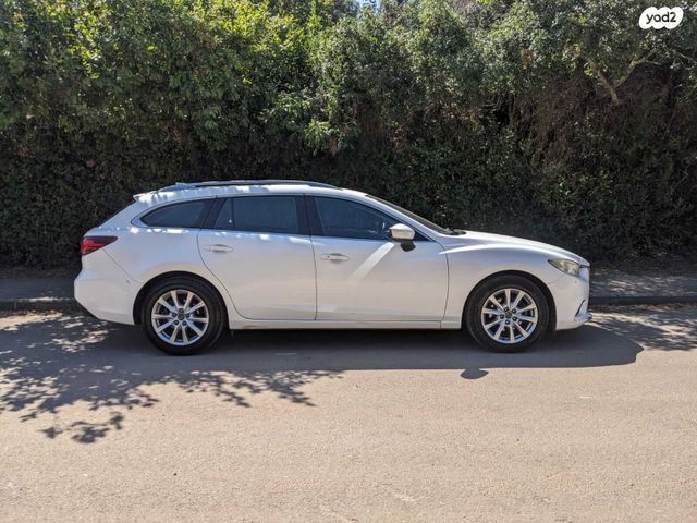 מודעת רכב מאזדה 6