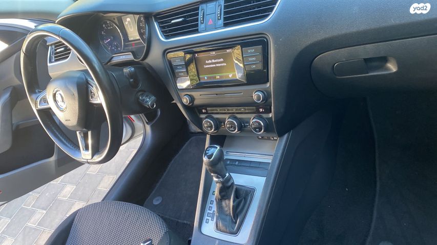 סקודה אוקטביה 