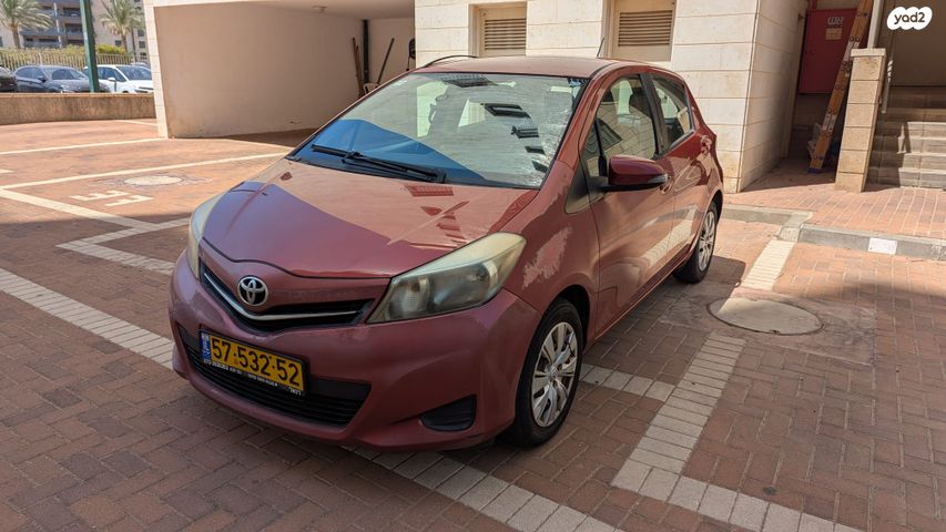 מודעת רכב טויוטה יאריס