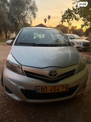 טויוטה יאריס