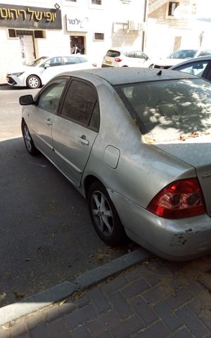 טויוטה קורולה