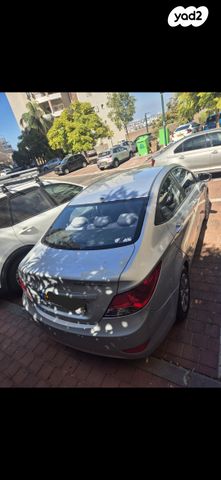 יונדאי אקסנט i25