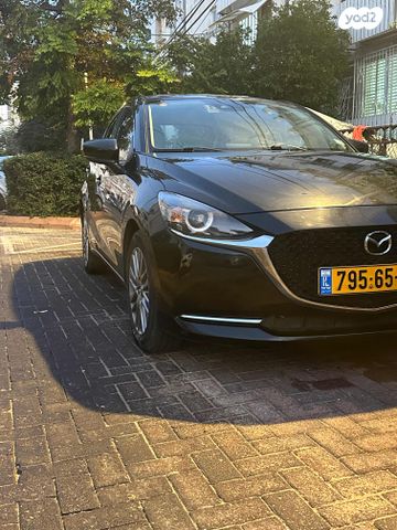 מודעת רכב מאזדה 2