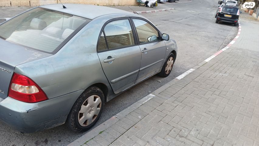 טויוטה קורולה