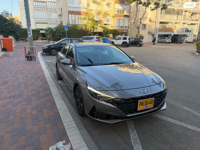 יונדאי אלנטרה