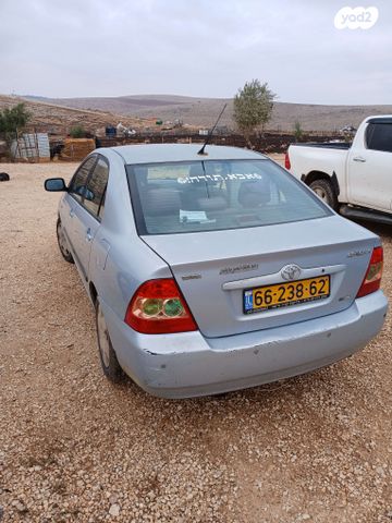 טויוטה קורולה