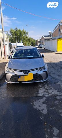 מודעת רכב טויוטה קורולה