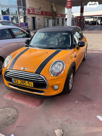 מודעת רכב מיני קופר