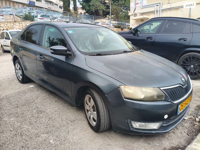 סקודה ראפיד