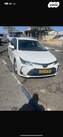טויוטה קורולה