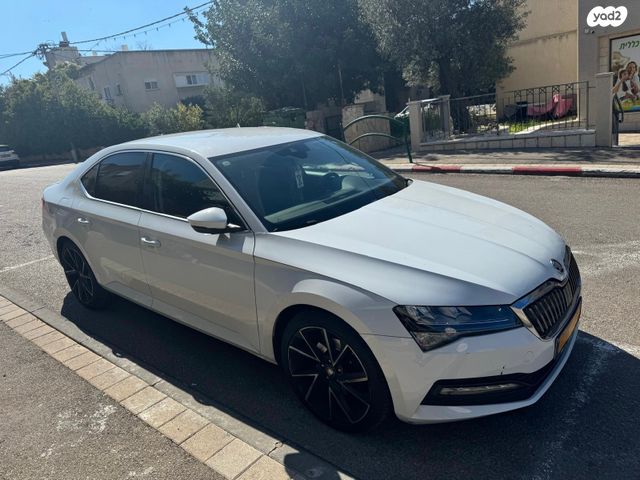 מודעת רכב סקודה סופרב