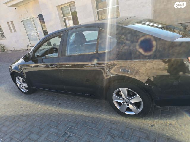 סקודה אוקטביה