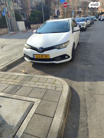 טויוטה אוריס