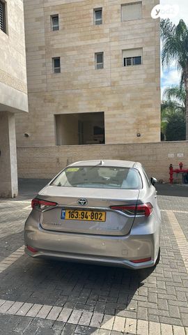 מודעת רכב טויוטה קורולה