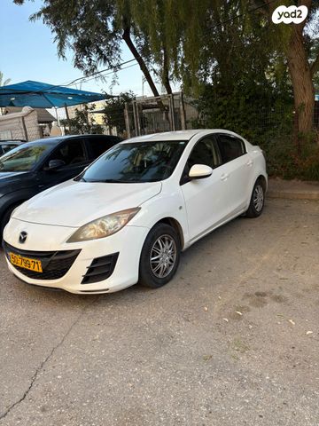 מודעת רכב מאזדה 3