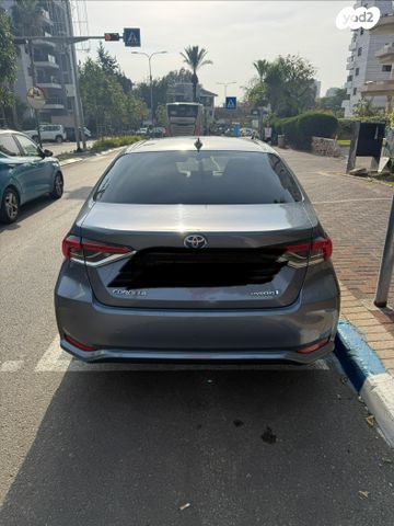 מודעת רכב טויוטה קורולה