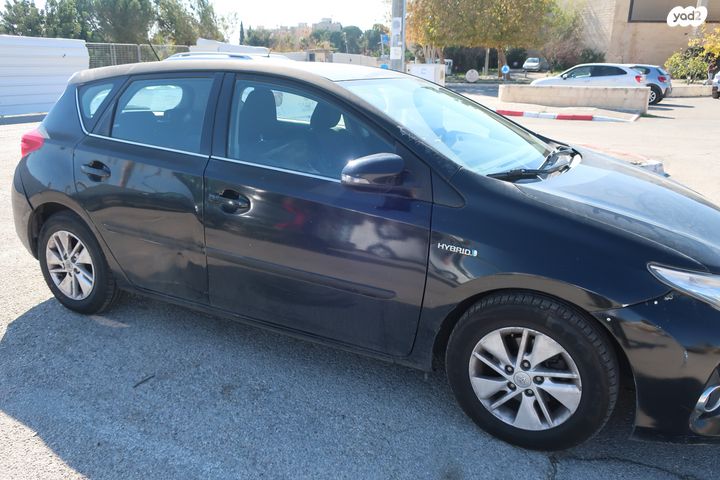 טויוטה אוריס