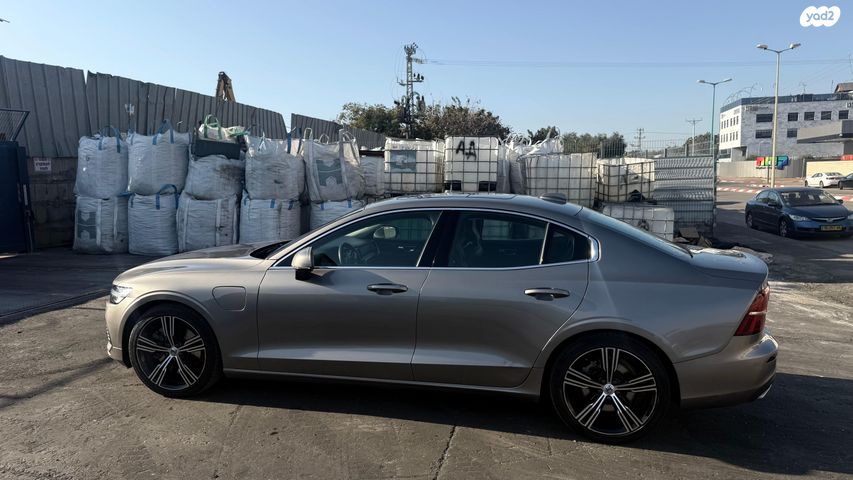 וולוו S60